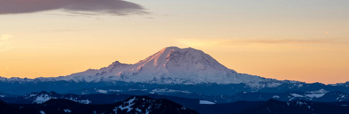 Mount Rainier at dawn