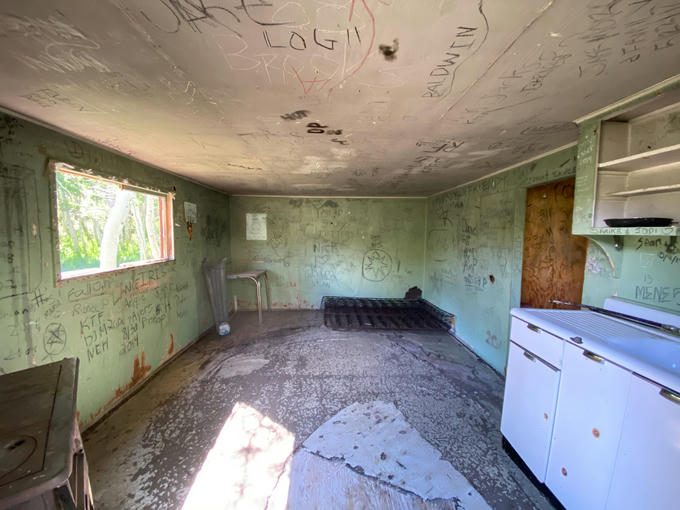 Sonny Boy Mine shack interior